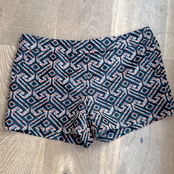 Trina Turk Pants - Trina Turk Corbin Shorts - Size 8